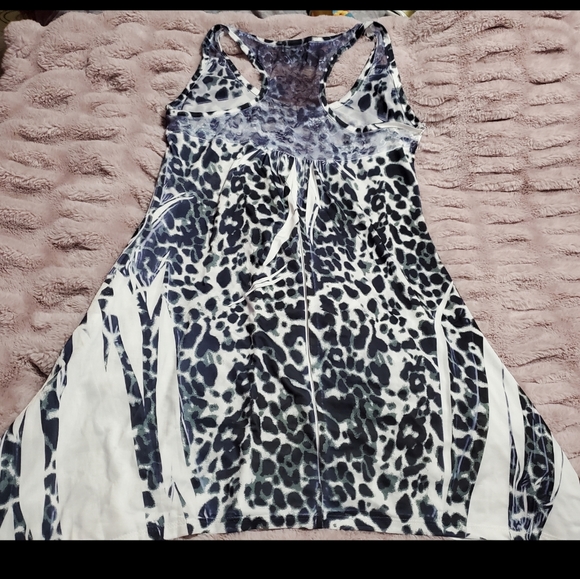 Printed flowy long tunic - Picture 3 of 3